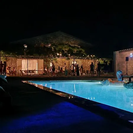 Πανσιόν Les Mazets Du Pas