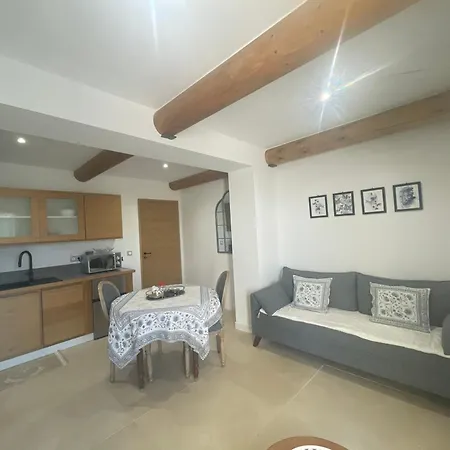 بيت ضيافة Les Mazets Du Pas