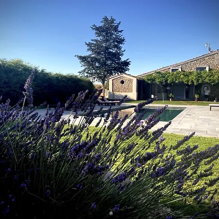 Les Mazets Du Pas Maison d'hôtes 4*