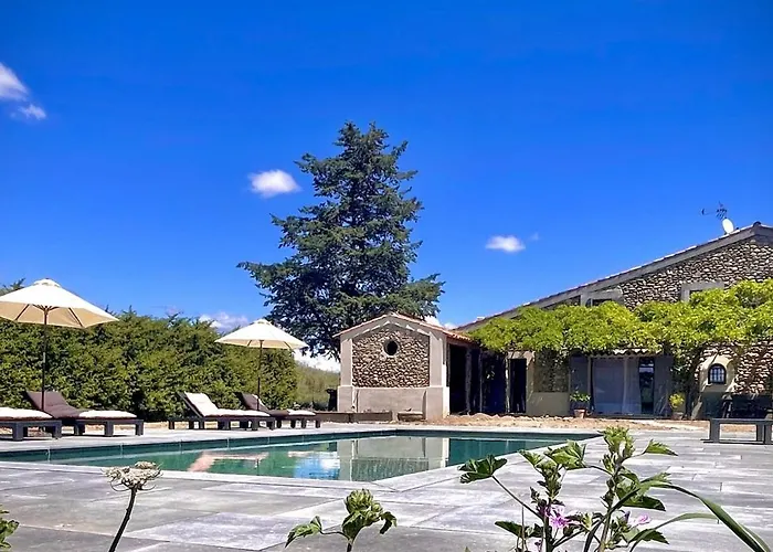 Les Mazets Du Pas Guest house 3*