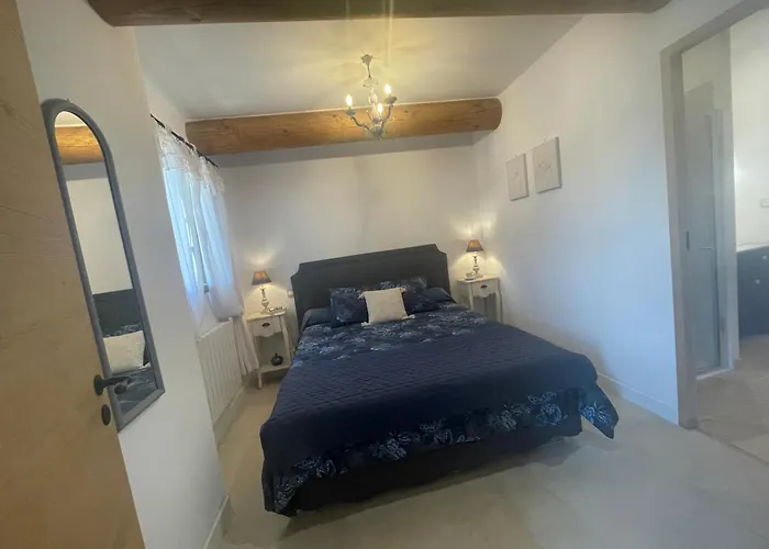 Guest house Les Mazets Du Pas Greoux-les-Bains